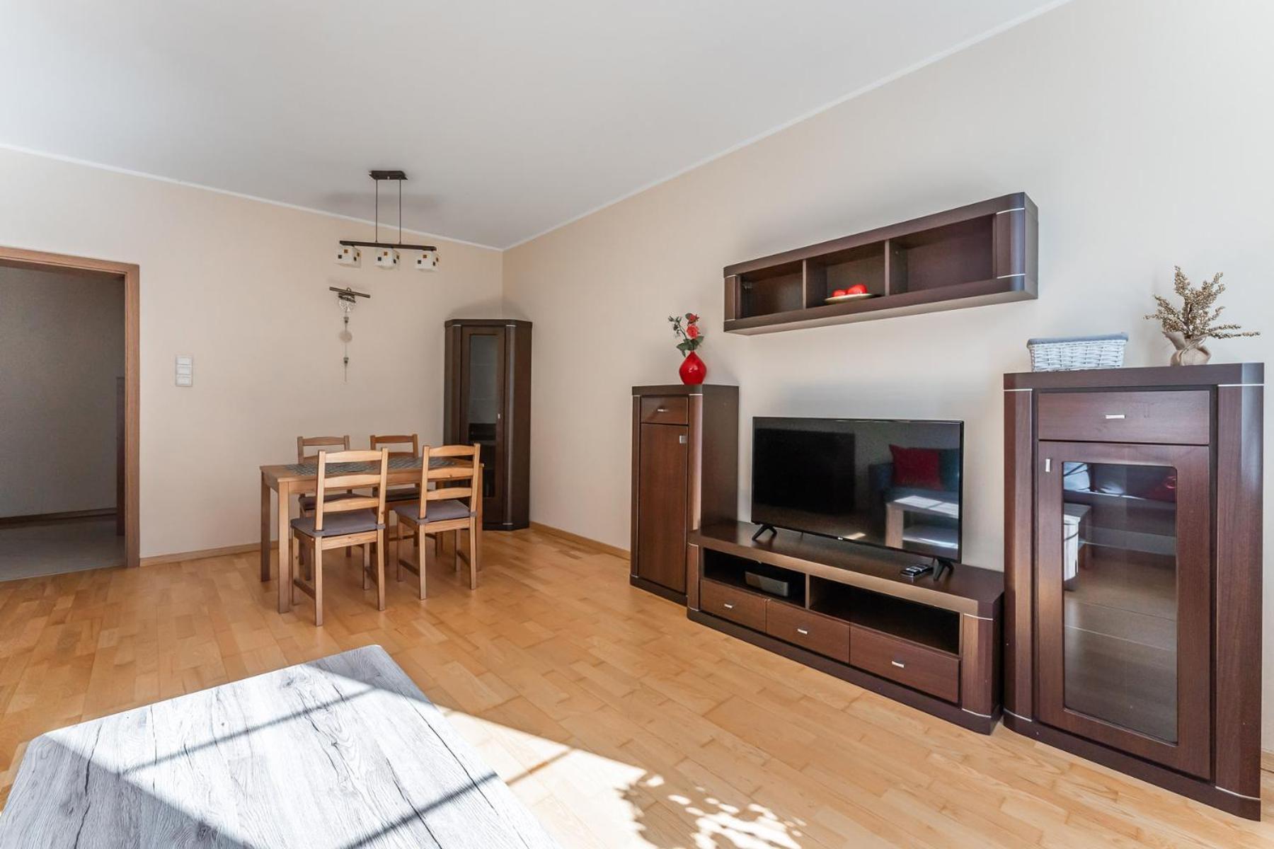 Glow Apartaments - Swietego Ducha Economy Gdansk Old Town — Photos 1